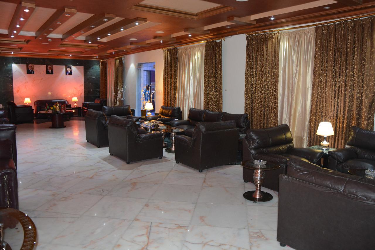 Teeba Palace Hotel Suites Ammán Exteriér fotografie