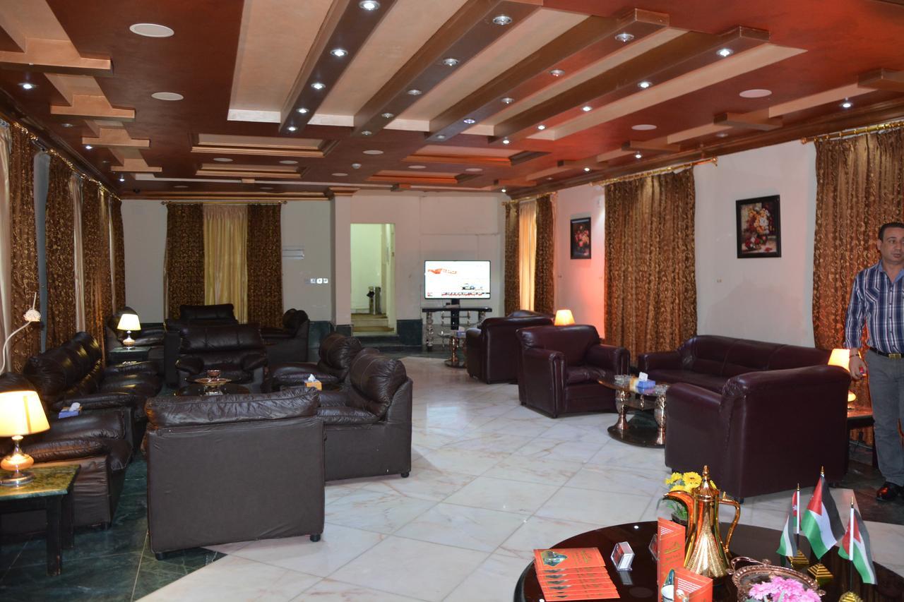 Teeba Palace Hotel Suites Ammán Exteriér fotografie