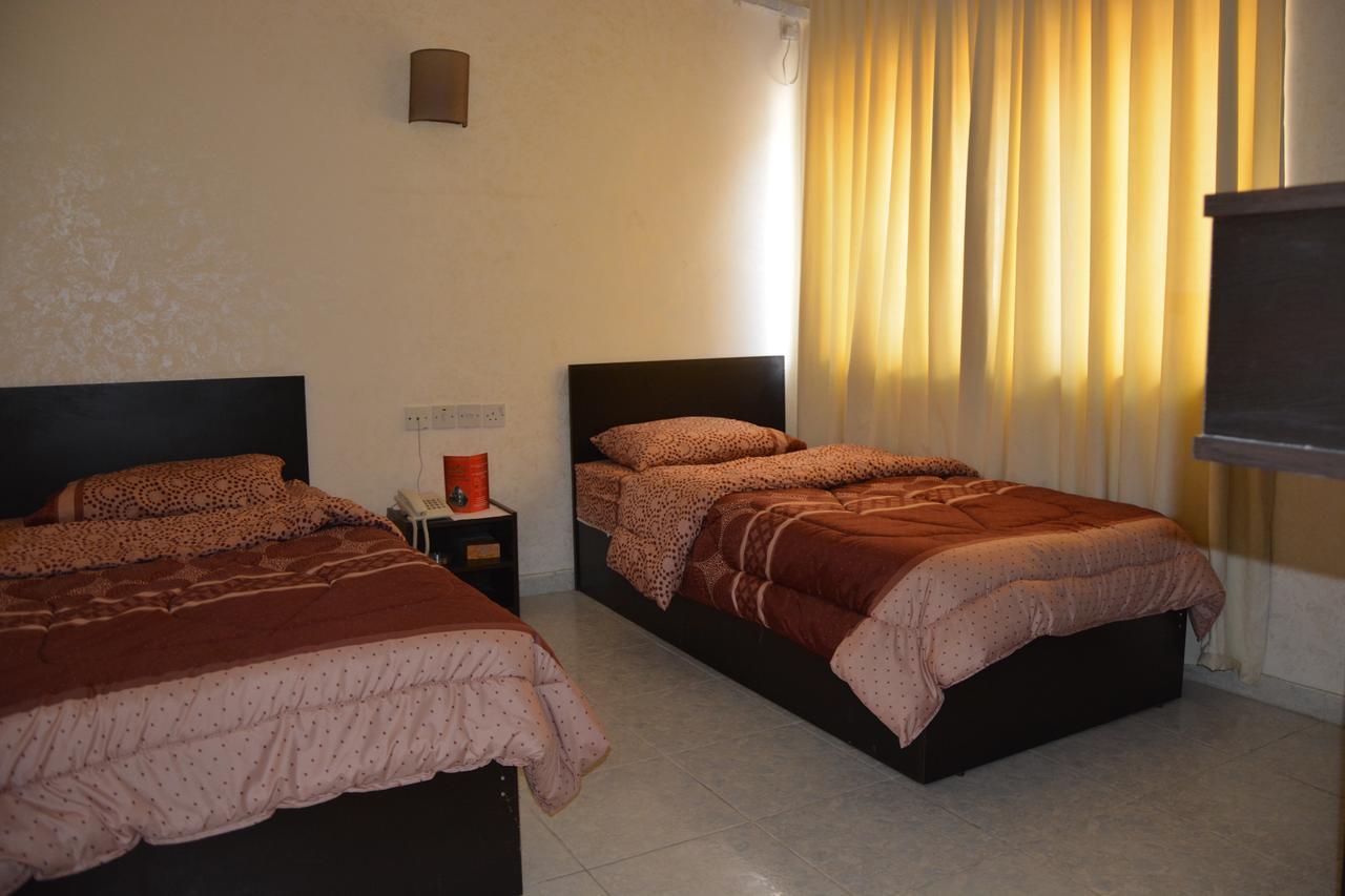 Teeba Palace Hotel Suites Ammán Exteriér fotografie