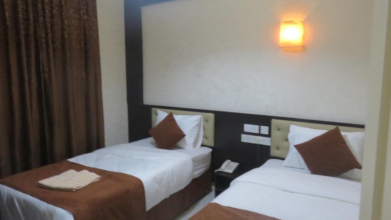 Teeba Palace Hotel Suites Ammán Exteriér fotografie